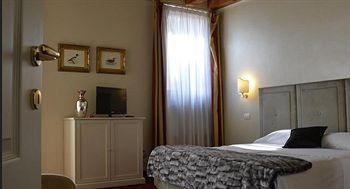 Hotel Franciscus à Vérone Extérieur photo
